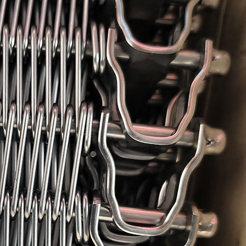 ข่าวบริษัทล่าสุดเกี่ยวกับ สายพานลำเลียงระบายความร้อนแบบตาข่ายลวดสแตนเลส