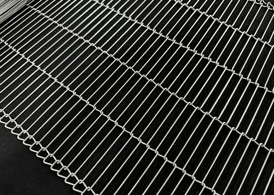 อาหารเกรดเหล็กดัดเหล็กยืดหยุ่น Flat Enrober ช็อคโกแลตบันได สาย Mesh คอนเวียร์เบลท์สําหรับเตาอบ