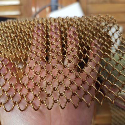 น้ําหนักเบา อลูมิเนียม Chain Link Fabric โล่โลหะ สาย Mesh สําหรับห้อง แยกพื้นที่ แยกพื้นที่